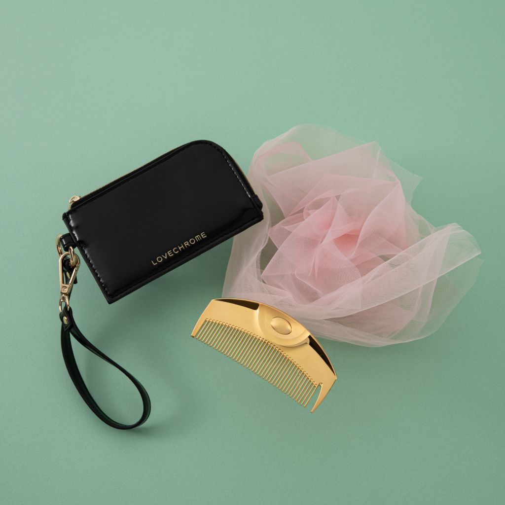 K24GPツキゴールド &コームケースバックチャーム(ブラック)セット